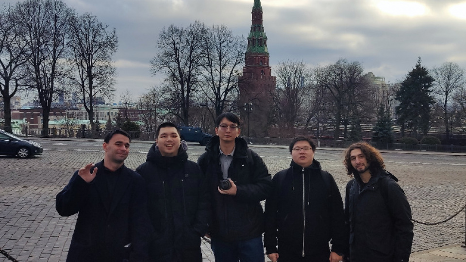 Экскурсия по Московскому Кремлю с посещением Соборной площади и Оружейной палаты