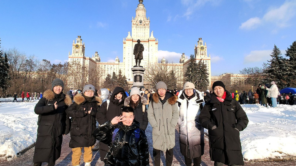 Масленица в МГУ